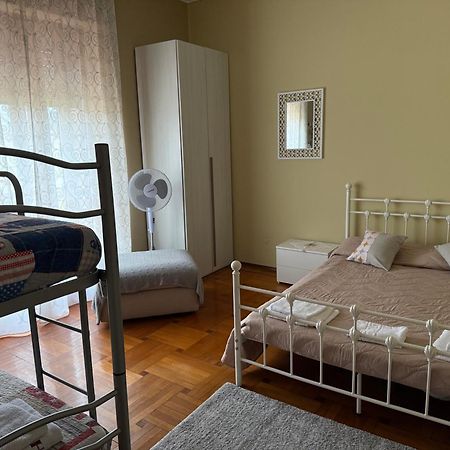 Affittacamere La Cricova Di Iulia Cervasca Exterior foto